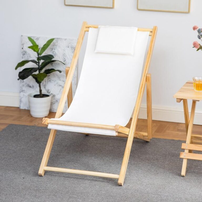 Outdoor foldable wooden canvas beach deck chair for wholesale use