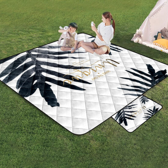 Outdoor Waterproof Ground Mat with Custom Logo in 210D Oxford Cloth