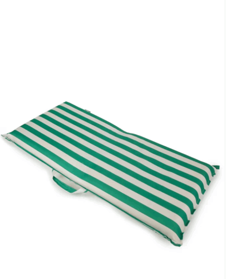 Custom Comfort Padded Folding Beach Chair for Camping and Picnic