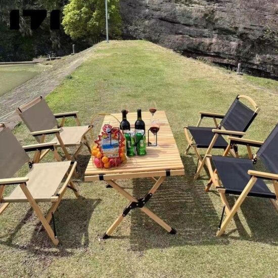 Cheap Portable Folding Camping Table for Outdoor Picnic and Touring Use