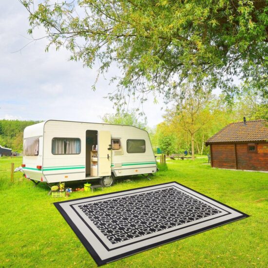 Portable Outdoor Picnic Mat Moisture-Proof Foldable Beach Play Mat
