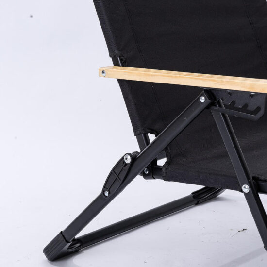 Joyeleisure steel folding sun lounger for outdoor and indoor use