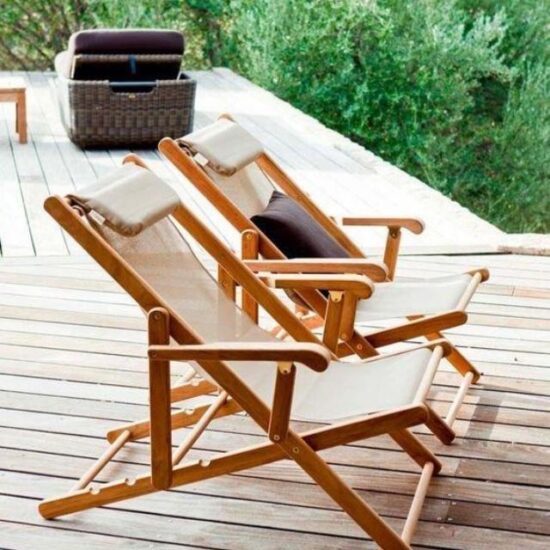 Custom color solid wood folding sun lounger with Oxford fabric

