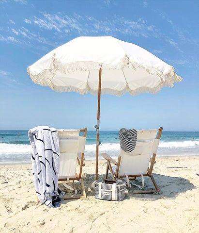 Custom color solid wood folding sun lounger with Oxford fabric

