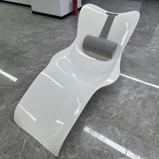 Modern in-water fiberglass ledge chaise lounge chair for swimming pool