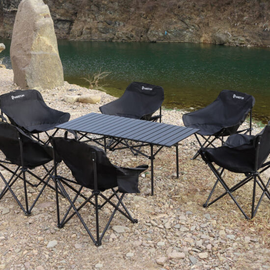 Modern Simple Outdoor Table and Chair Set