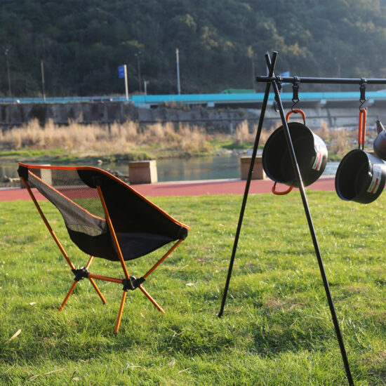 Portable moon folding chair for camping and outdoor use
