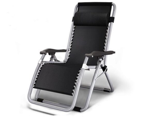  Soft folding zero gravity lounge chair with cushion for outdoor use