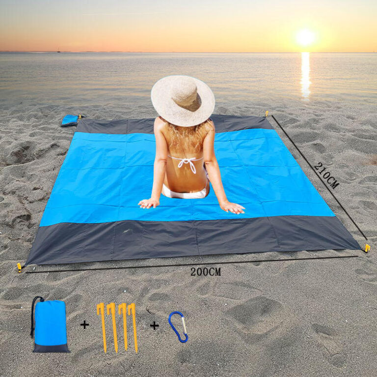 Custom Waterproof Portable Pocket Camping Picnic Blanket Foldable Lightweight Beach Mat